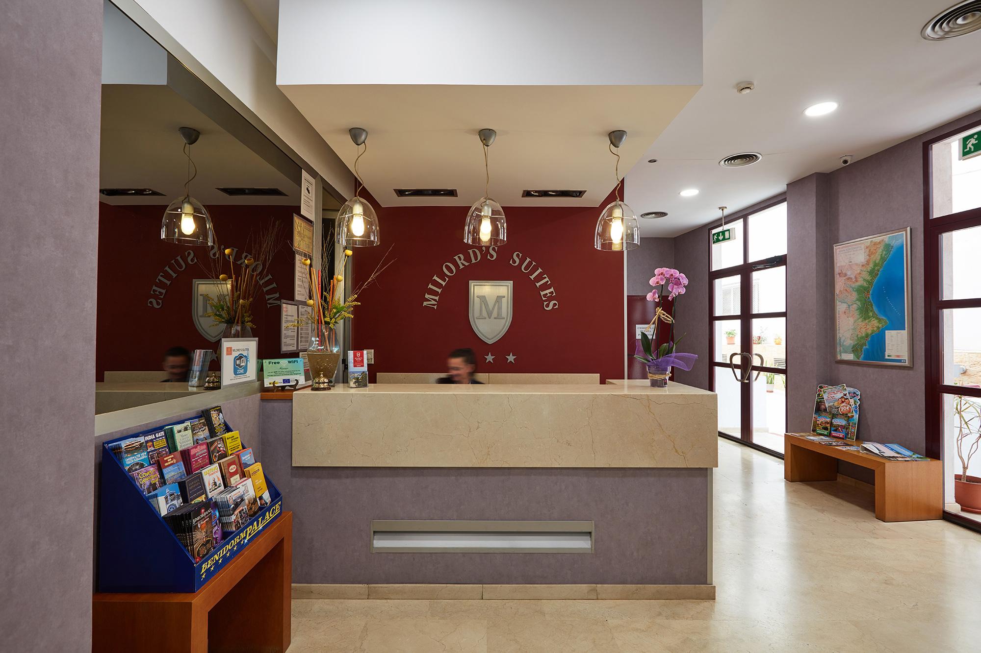 Aparthotel Milord'S Suites Benidorm Extérieur photo
